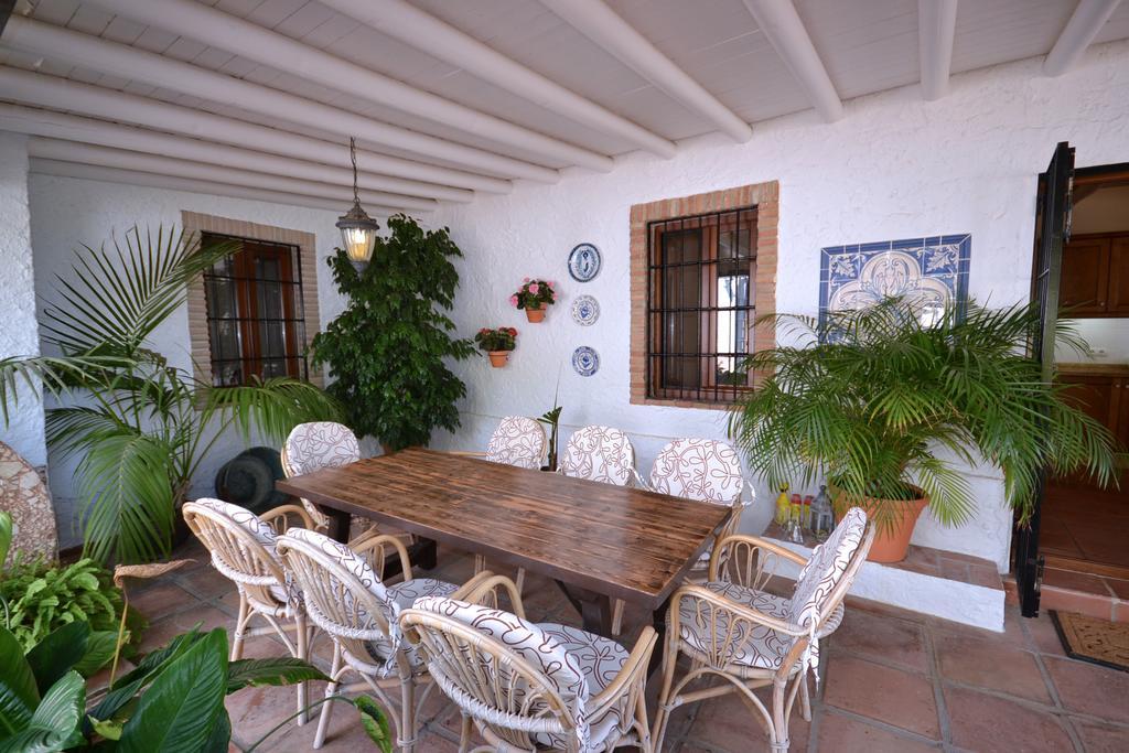 Villa El Molino Menyber Nerja Exteriör bild