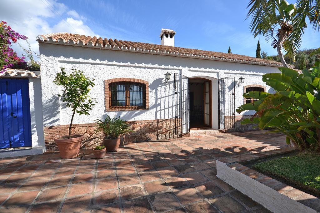 Villa El Molino Menyber Nerja Exteriör bild